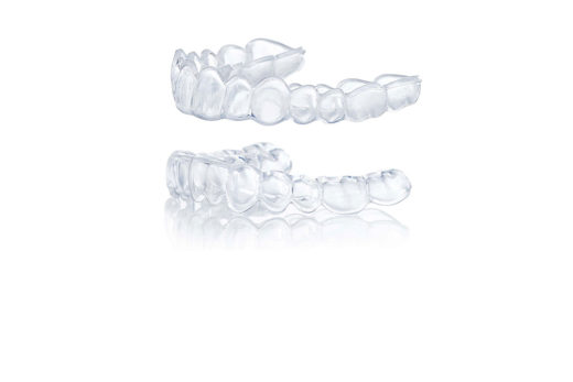 Should under 18s be allowed to whiten their teeth?